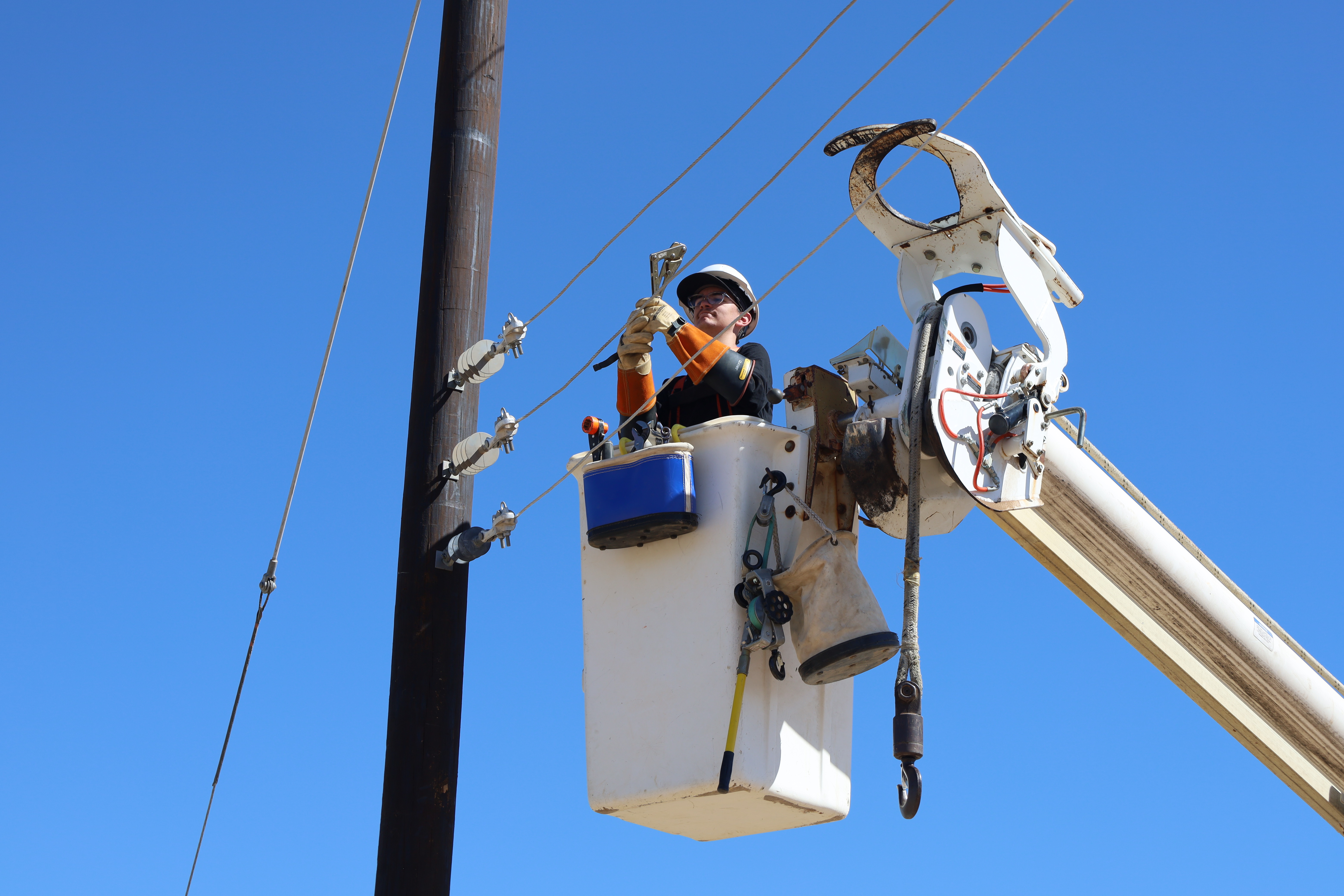 Elevated education: Bucket truck training takes learning to new heights